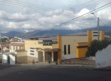 ecuador/loja/landmark/d-ley-t-disco-bar