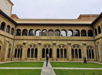 spain/san-sebastian/parte-vieja-old-town/landmark/san-telmo-museum