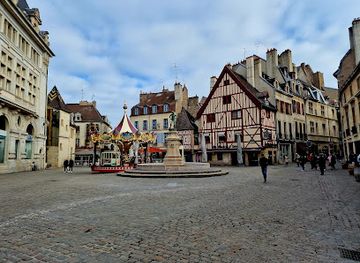france/dijon/landmark/place-francois-rude-2nd-carousel
