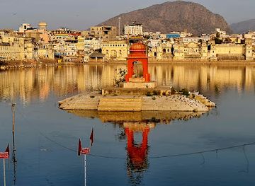 india/pushkar/landmark/brahma-ghat