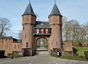 netherlands/utrecht/landmark/castle-de-haar