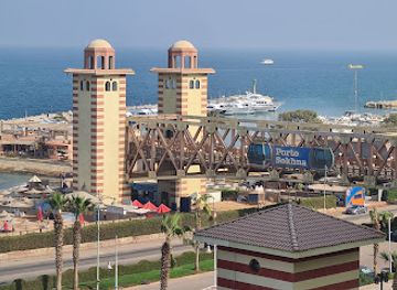 egypt/suez/landmark/resident-sea-bridge