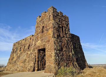 kansas/eastern-kansas/landmark/coronado-heights-castle