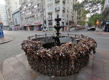 uruguay/cuchilla-grande/landmark/fountain-of-the-padlocks