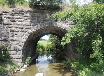 tennessee/hatchie-river-area/landmark/little-chucky-creek-stone-arch-bridge