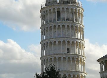 italy/pisa/landmark/mura-di-pisa