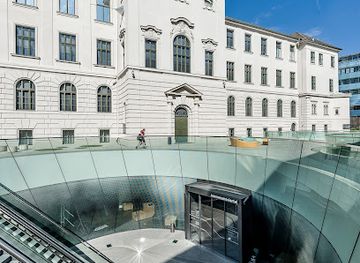 austria/graz/landmark/new-gallery-graz