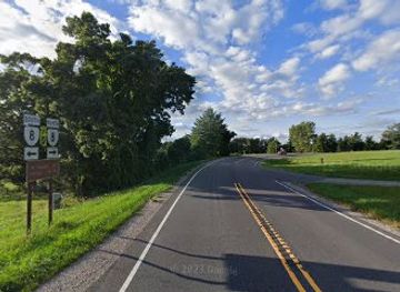 virginia/blue-ridge-parkway/landmark/blue-ridge-parkway-parkway-lane-access-point
