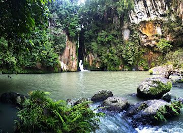 philippines/calabarzon/landmark/malibik-libik-falls