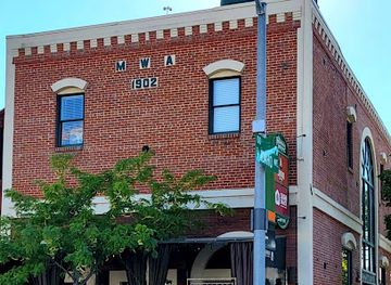 idaho/meridian/landmark/heritage-hop-haus