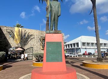 curacao/piscadera/landmark/free-walking-tours-curacao