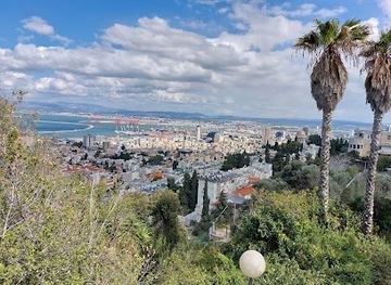 israel/haifa/german-colony/landmark/sculptures-garden