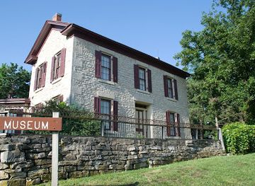kansas/eastern-kansas/landmark/goodnow-house-state-historic-site