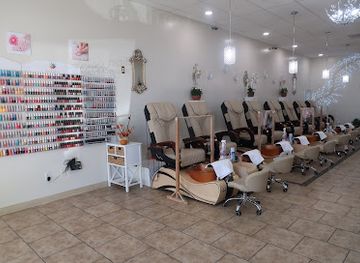 new-mexico/bernalillo/landmark/annie-s-nails