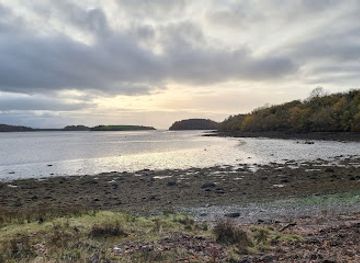 ireland/county-donegal/landmark/the-river-bank-walk-donegal-town