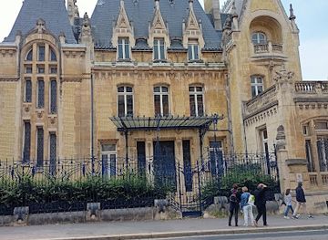 france/amiens/landmark/picardy-regional-tourism-committee