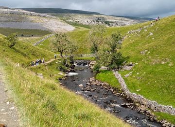 united-kingdom/yorkshire-dales-national-park/landmark/ingleton-waterfalls-trail