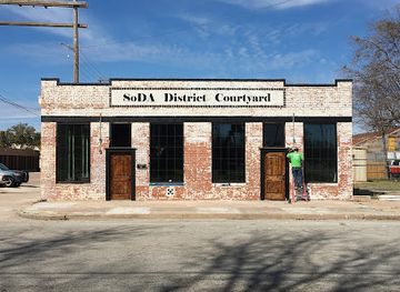 texas/abilene/landmark/soda-district-courtyard