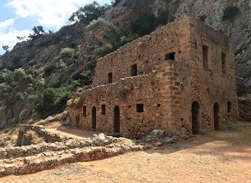 greece/chania/landmark/monastery-katholiko