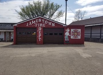 north-dakota/jamestown/landmark/s-r-truck-plaza-cafe