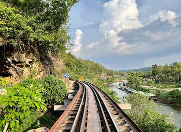 thailand/kanchanaburi/landmark/krasae-cave