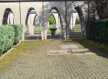 germany/hannover/bothfeld/landmark/judischer-friedhof-hannover-bothfeld
