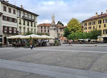 italy/milan/landmark/p-za-alessandro-volta