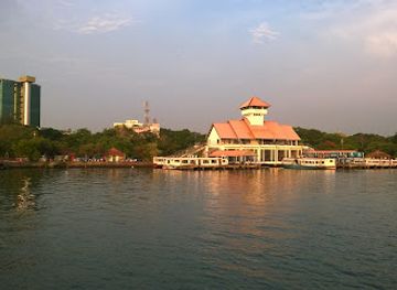 india/kochi/ernakulam/landmark/subhash-bose-park
