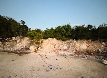 turks-and-caicos-islands/long-bay-beach/landmark/long-bay-beach-secret-access