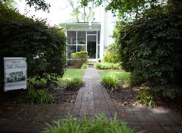 north-carolina/greenville/landmark/the-5th-street-inn