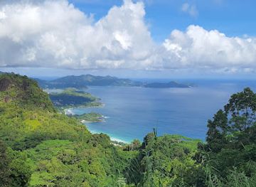 seychelles/ile-therese/landmark/jude-s-seychelles-taxi-and-tour-guiding
