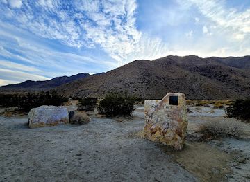 california/palm-desert/landmark/shiprock