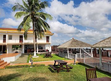 ghana/ada-foah/landmark/peace-holiday-resort