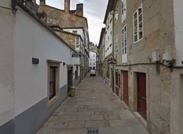 spain/santiago-de-compostela/landmark/rua-da-raina