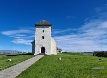 iceland/kopavogur/landmark/austurvollur
