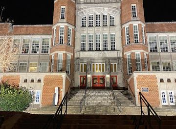 virginia/roanoke/landmark/jefferson-center