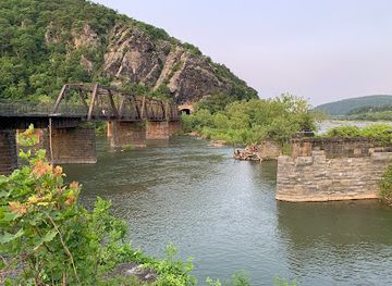 west-virginia/harpers-ferry-national-historical-park/landmark/original-site-robert-harper-s-ferry
