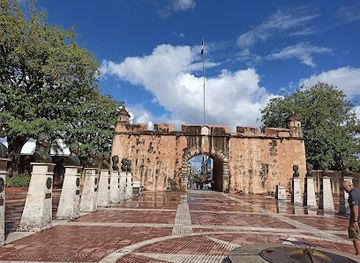 dominican-republic/santo-domingo/landmark/plaza-patriotica-francisco-del-rosario-sanchez