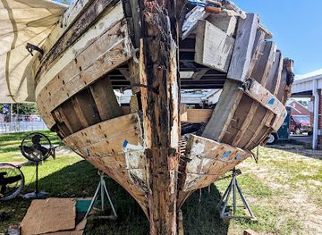 florida/panhandle/landmark/governor-stone-schooner