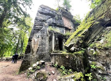 Wolf's Lair