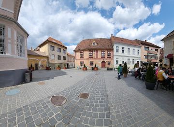 romania/brasov/landmark/george-enescu-square