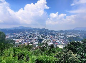 el-salvador/highlands/landmark/mirador-de-la-cruz