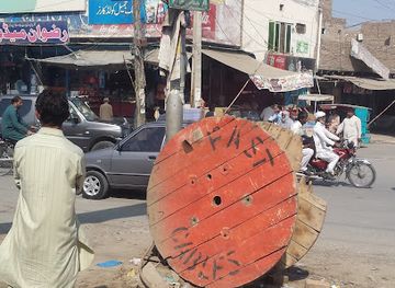 pakistan/punjab/landmark/bahawali-chowk