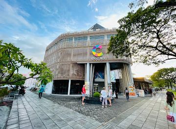 maldives/hulhumale/landmark/centro-mall