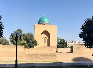 uzbekistan/samarkand/landmark/bibi-khanym-mausoleum