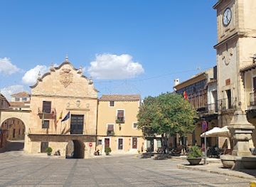 spain/castile-la-mancha/landmark/plaza-de-la-mancha
