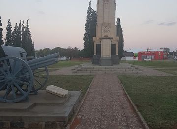 south-africa/kimberley/landmark/the-cenotaph-world-war-memorial-monument