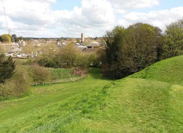 united-kingdom/the-cotswolds/attraction/cirencester-amphitheatre-2