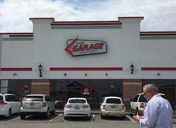 oklahoma/moore/landmark/the-garage-burgers-beer