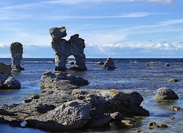 sweden/gotland/landmark/gamla-hamn-naturreservat-raukomrade